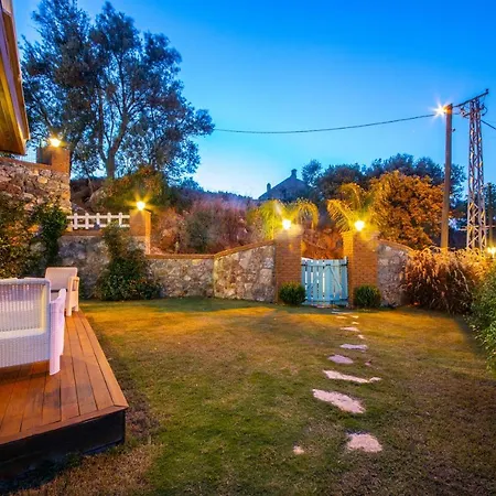 Familia Selimiye Daily Weekly Villa Marmaris