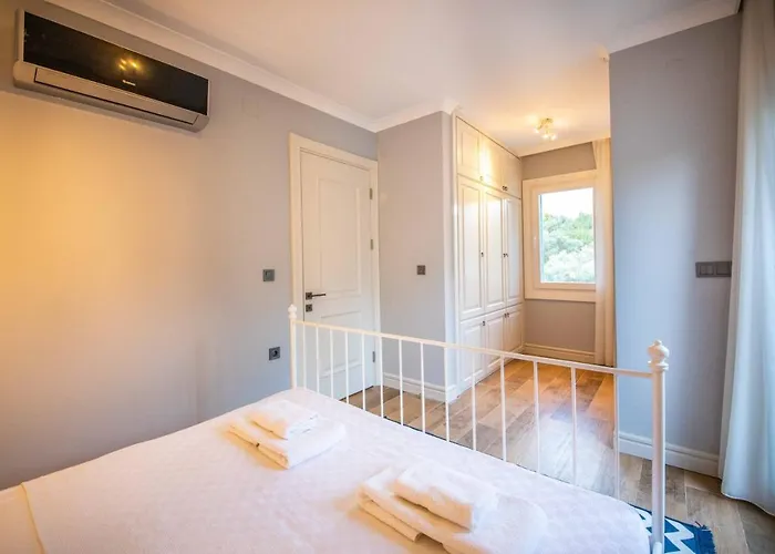 Familia Selimiye Daily Weekly Villa
